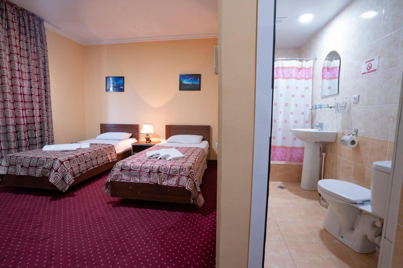 Rohat Hotel Chilonzor Tashkent Exterior foto