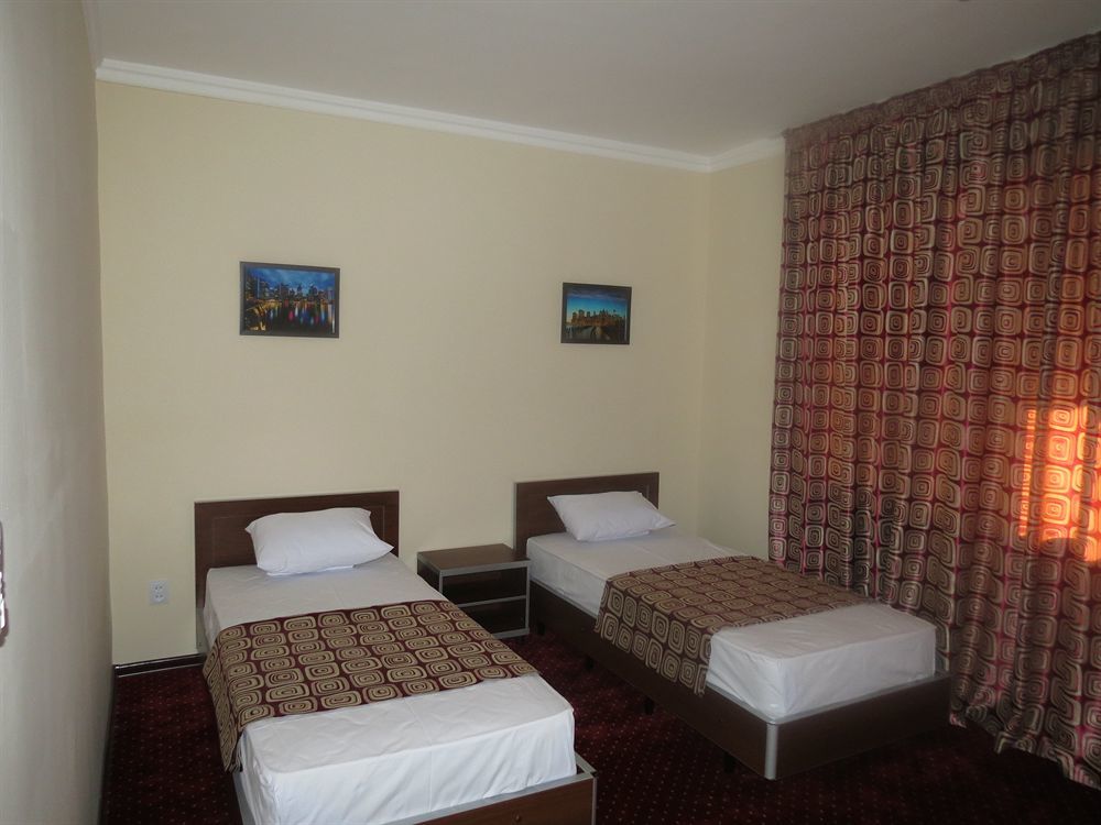 Rohat Hotel Chilonzor Tashkent Exterior foto